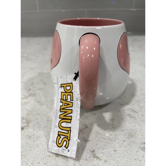 SNOOPY HUG CHARLIE BROWN Valentines Round 18oz Mug Heart In Bottom 2023 Gift Tag - Picture 3 of 6